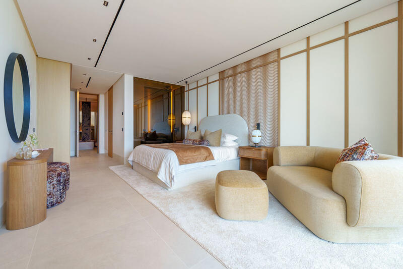 8 bedroom Villa for sale