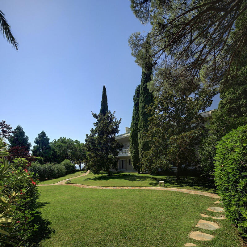 12 chambre Villa à vendre