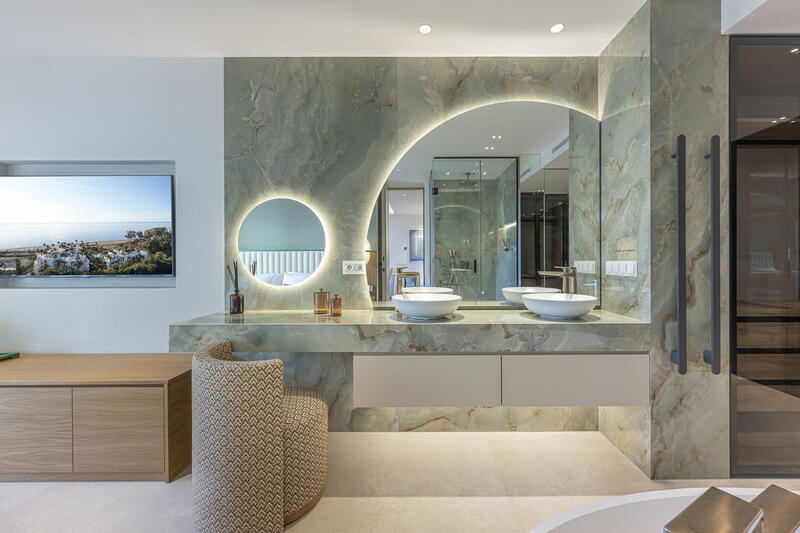 3 bedroom Apartment for sale