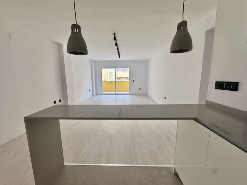 4 Schlafzimmer Appartement zu verkaufen