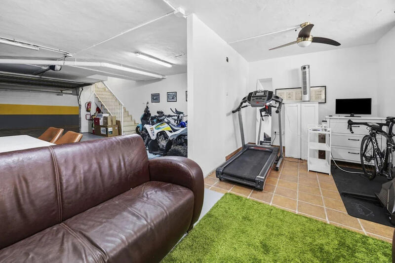3 Schlafzimmer Stadthaus zu verkaufen