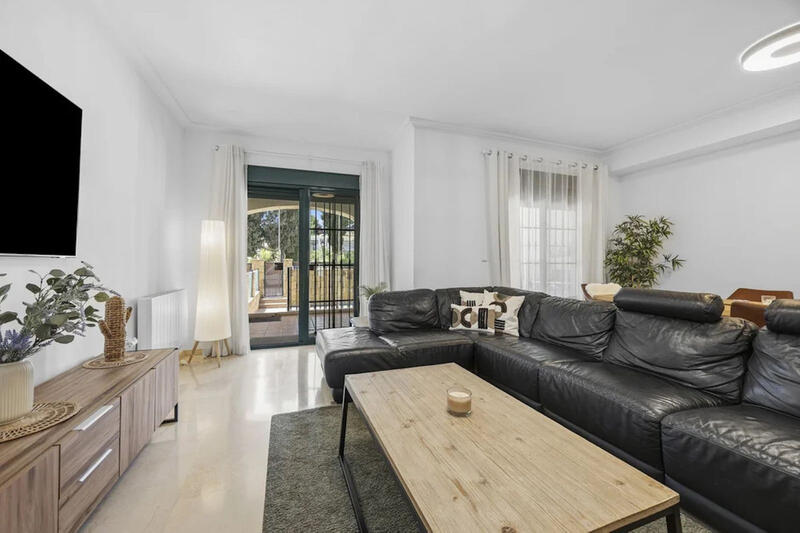3 Schlafzimmer Stadthaus zu verkaufen