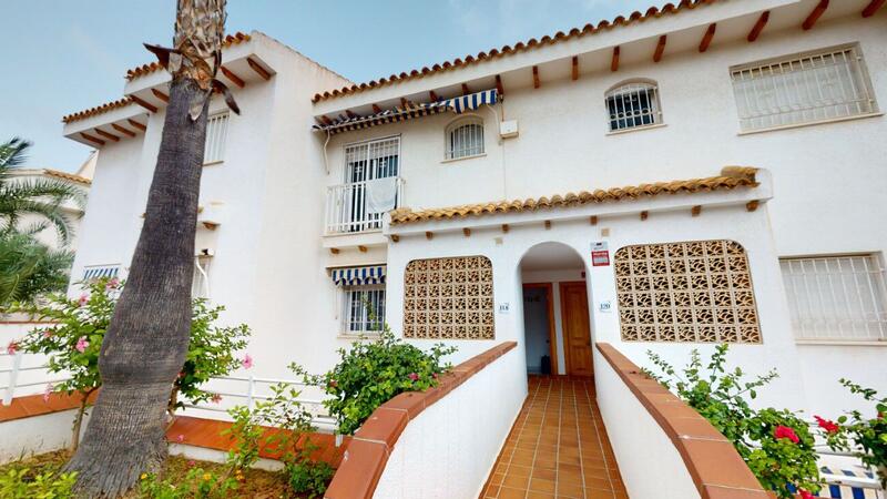 Townhouse for sale in Dehesa de Campoamor, Alicante