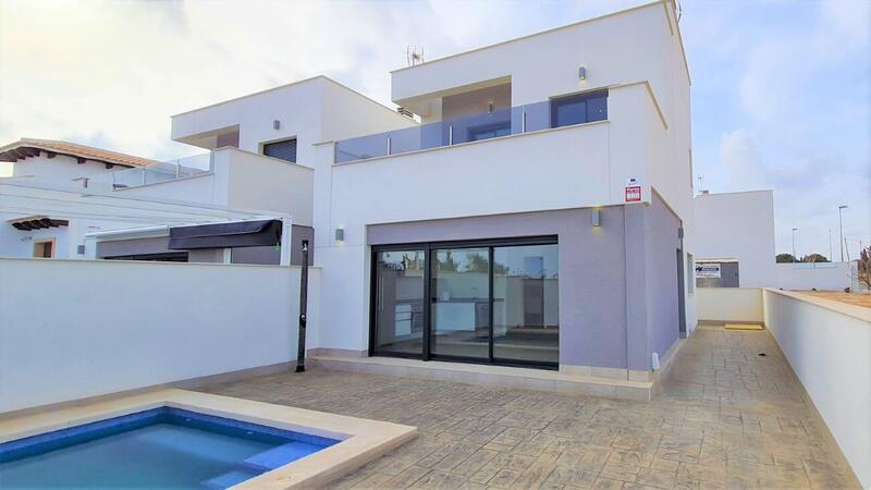 Villa for sale in Los Dolses, Alicante