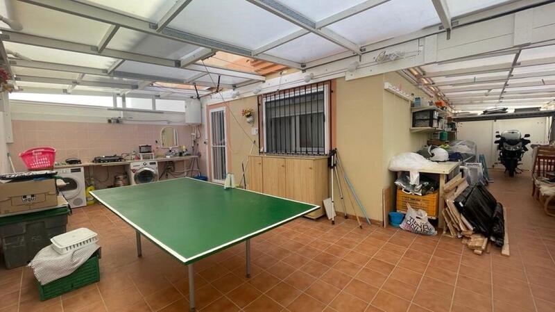 4 Cuarto Villa en venta