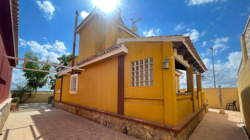 2 bedroom Villa for sale