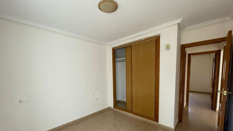 2 Cuarto Villa en venta