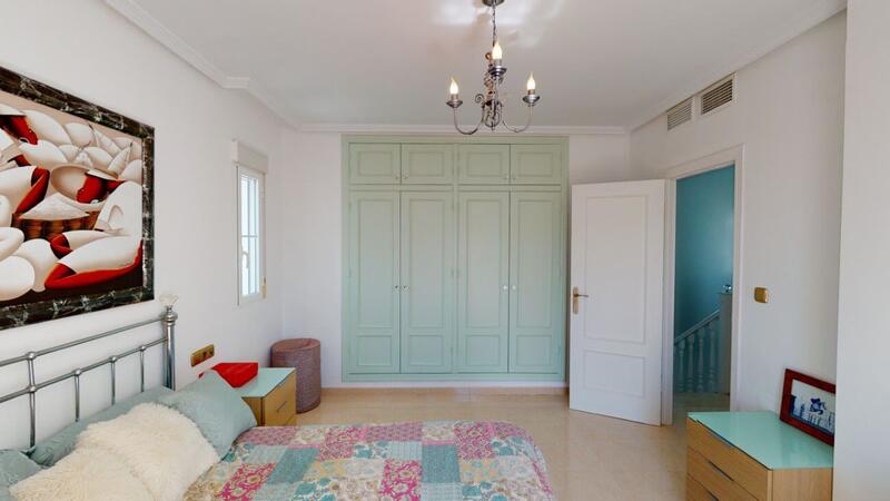 5 chambre Villa à vendre