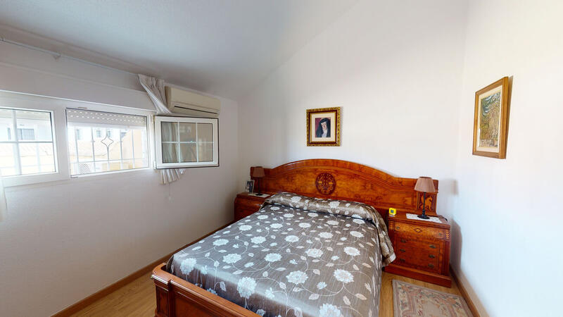 6 Cuarto Villa en venta