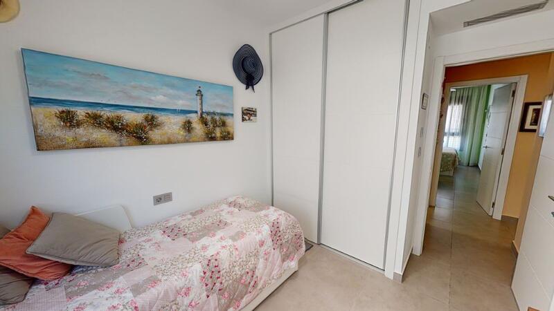 2 slaapkamer Appartement Te koop