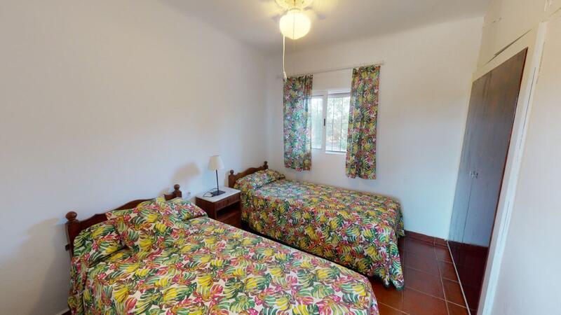 8 Cuarto Villa en venta