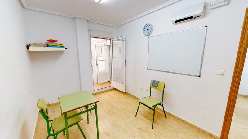 12 soveværelse Lejlighed til salg