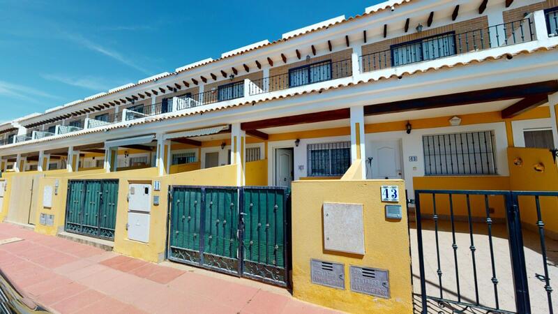 Townhouse for sale in Dolores de Pacheco, Murcia
