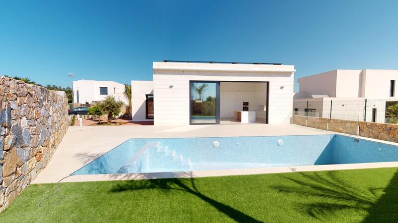 Villa for sale in Campoamor, Alicante