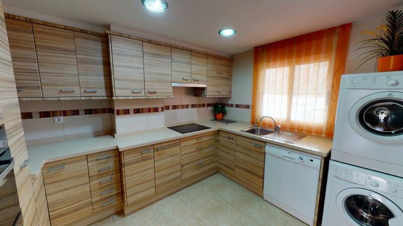 3 slaapkamer Appartement Te koop