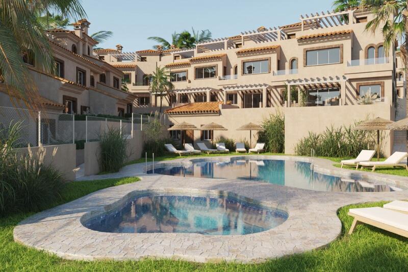 Townhouse for sale in Estepona, Málaga