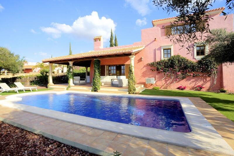 4 bedroom Villa for sale