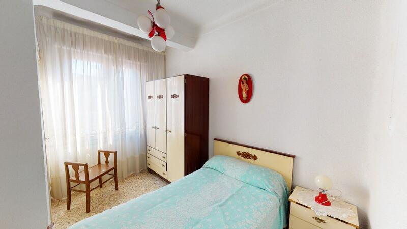 4 bedroom Apartment for sale