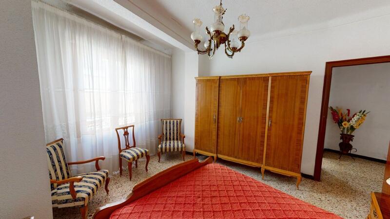 4 Schlafzimmer Appartement zu verkaufen