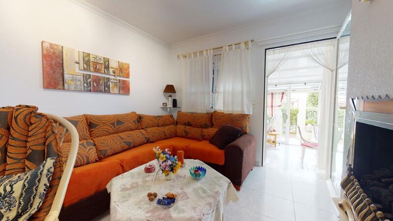 2 Cuarto Villa en venta