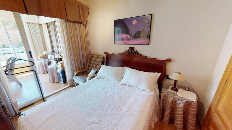 4 bedroom Apartment for sale