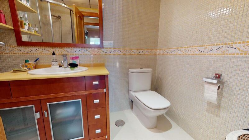 4 bedroom Apartment for sale