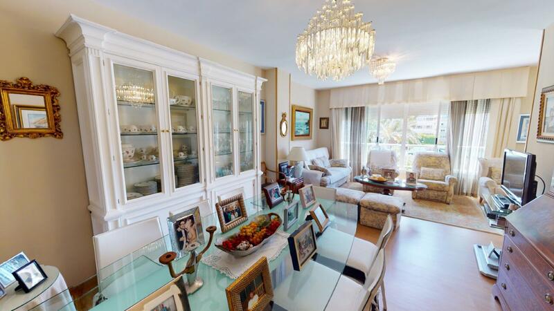 4 bedroom Apartment for sale