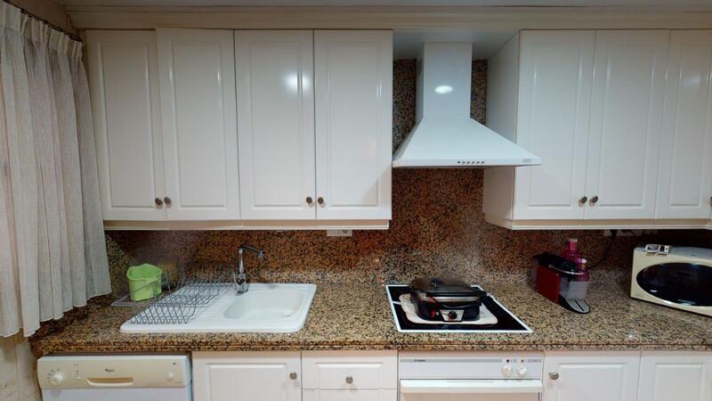 4 bedroom Apartment for sale