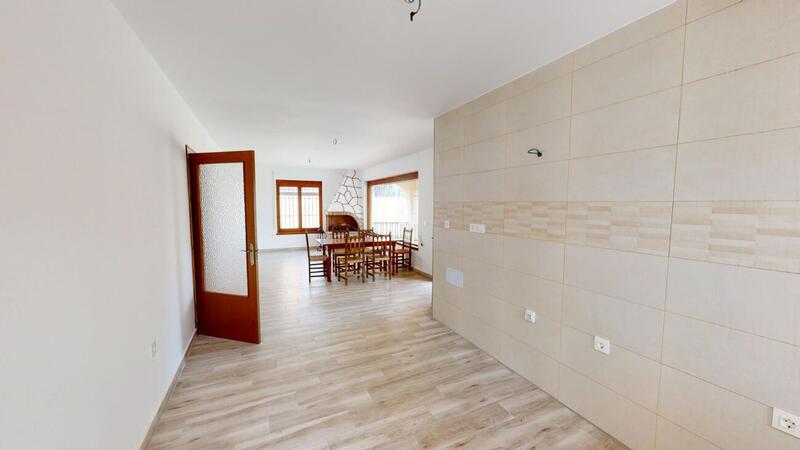 2 Cuarto Villa en venta