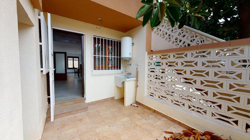 2 Cuarto Villa en venta