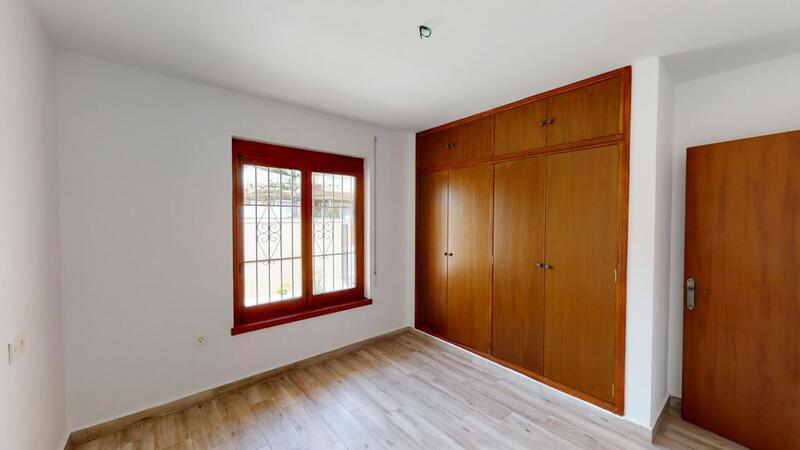 2 Cuarto Villa en venta