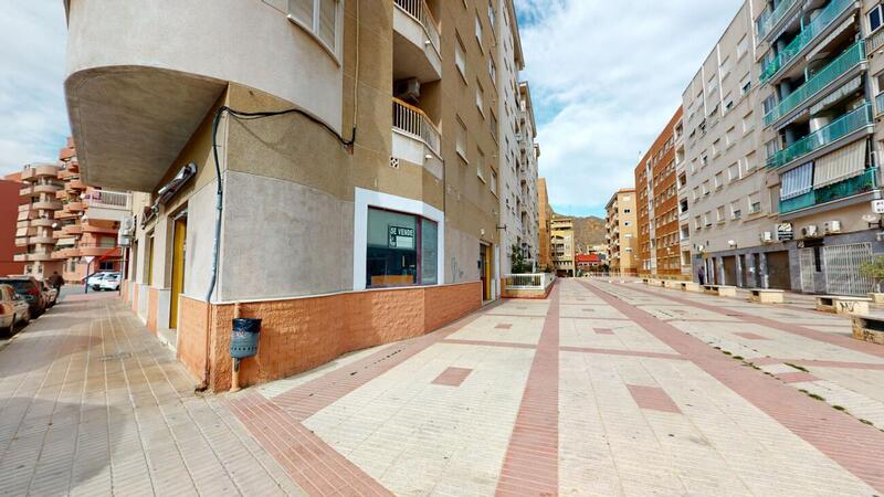 Commercial Property for sale in Orihuela, Alicante