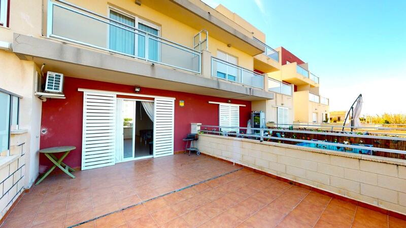 Townhouse for sale in Guardamar del Segura, Alicante