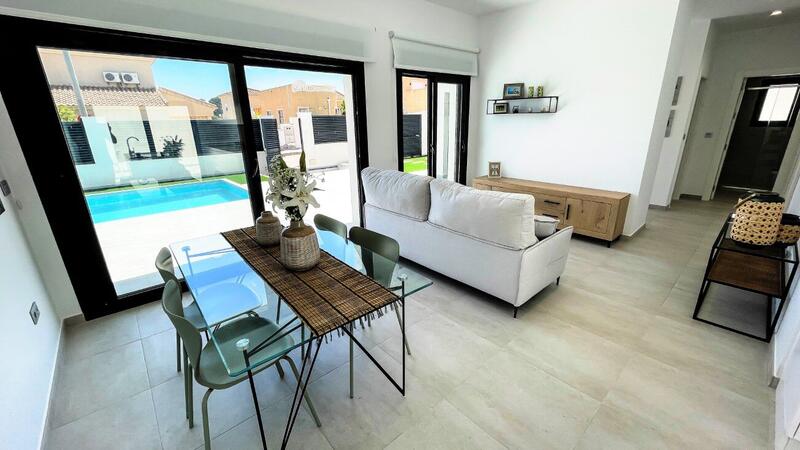 3 Cuarto Villa en venta