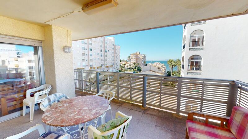 3 bedroom Apartment for sale