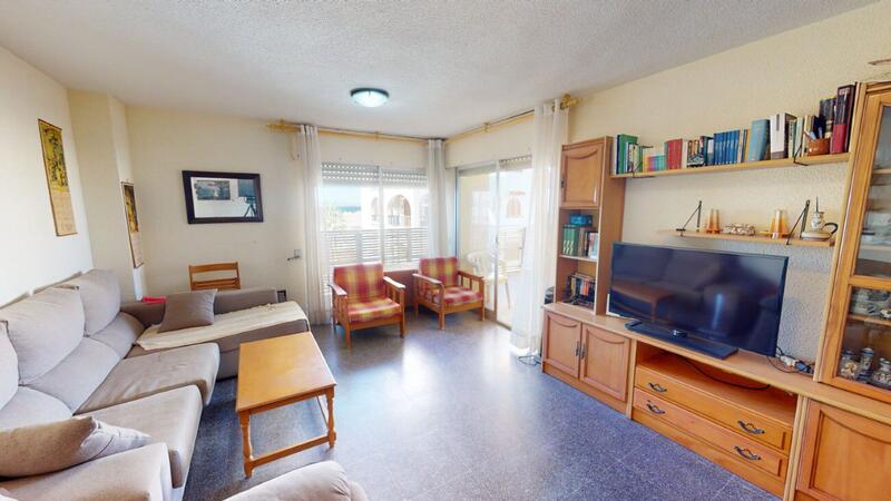 3 bedroom Apartment for sale