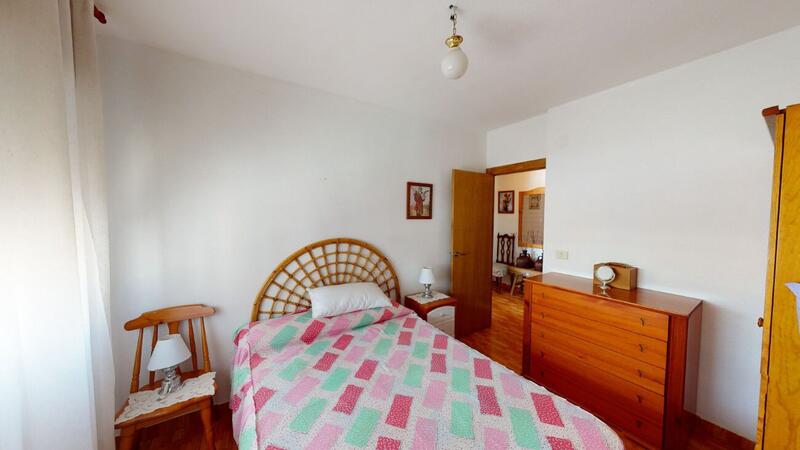 4 Cuarto Villa en venta