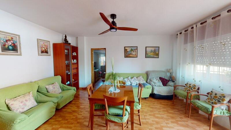 4 Cuarto Villa en venta