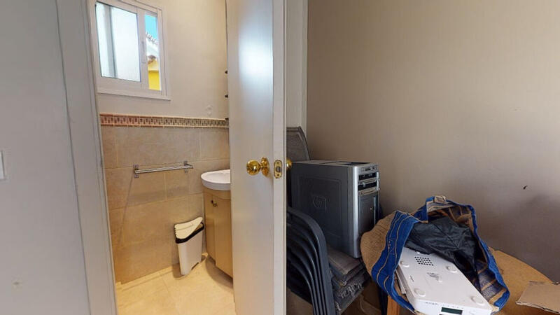 3 Schlafzimmer Stadthaus zu verkaufen