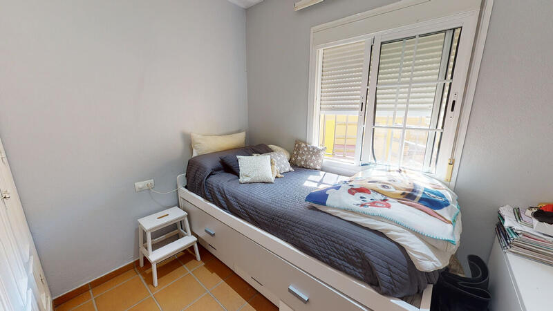 3 Schlafzimmer Stadthaus zu verkaufen
