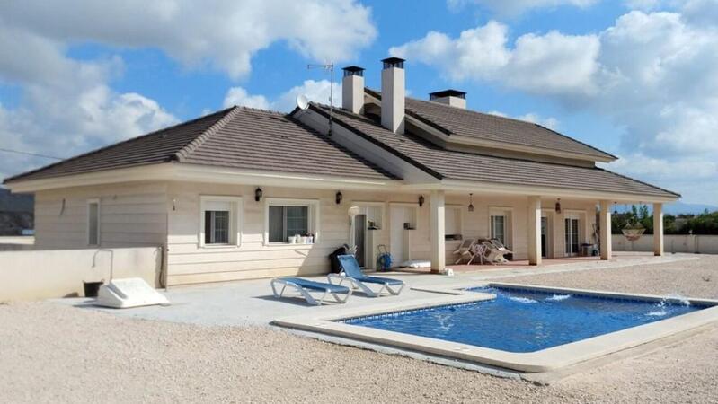 Villa for sale in Archena, Murcia