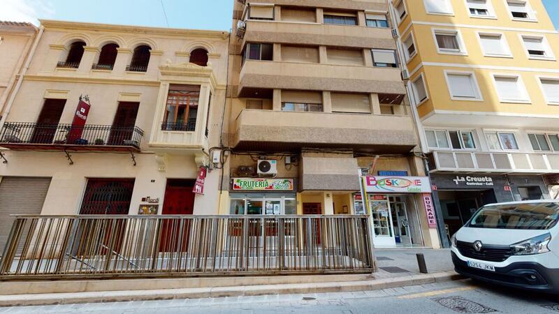 Leilighet til salgs i Villajoyosa, Alicante