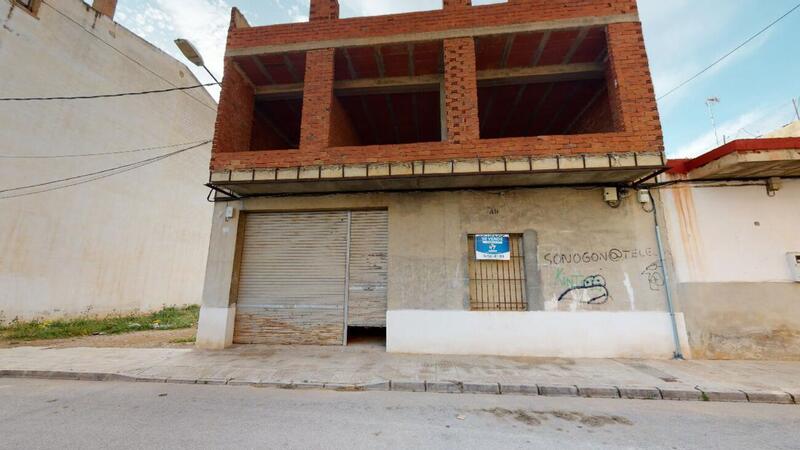 Townhouse for sale in Albatera, Alicante