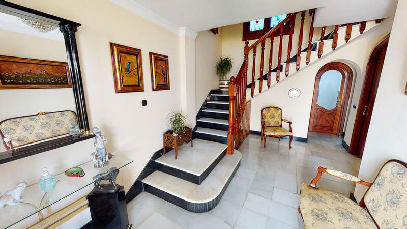 3 bedroom Townhouse for sale