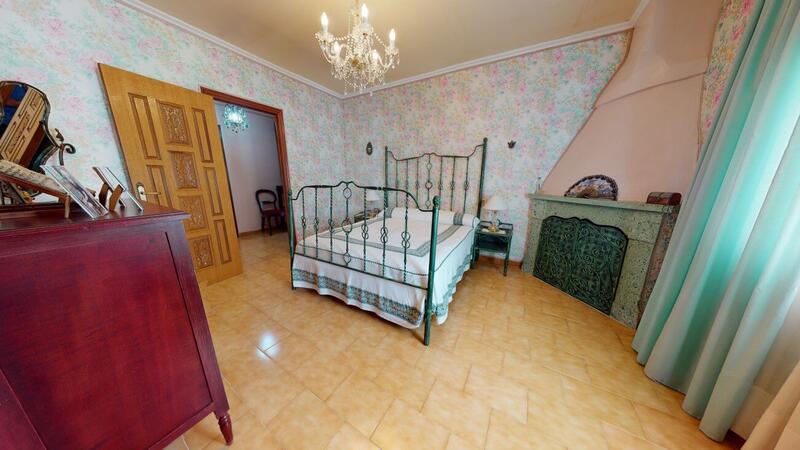 9 slaapkamer Villa Te koop