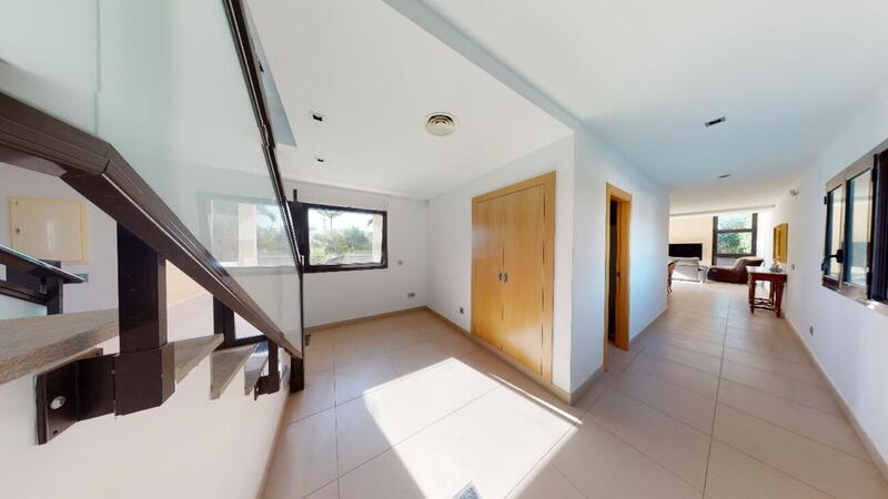 4 Schlafzimmer Villa zu verkaufen