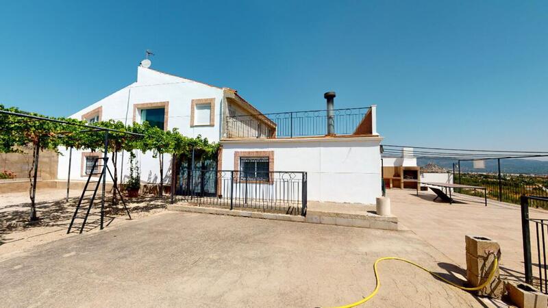 8 Cuarto Villa en venta