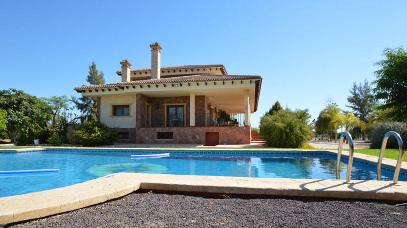 5 chambre Villa à vendre