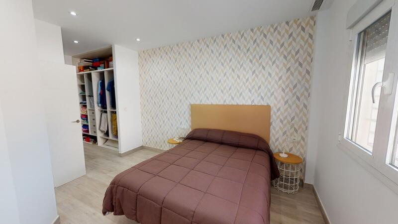 4 Cuarto Villa en venta