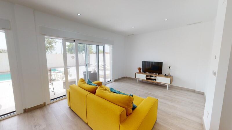 4 Cuarto Villa en venta